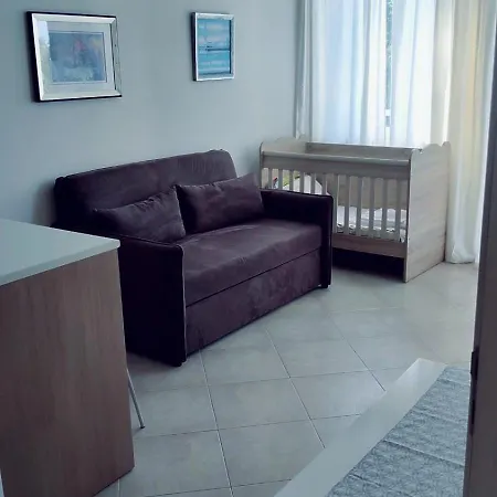 Four-bed In The Emberli. Lozenets