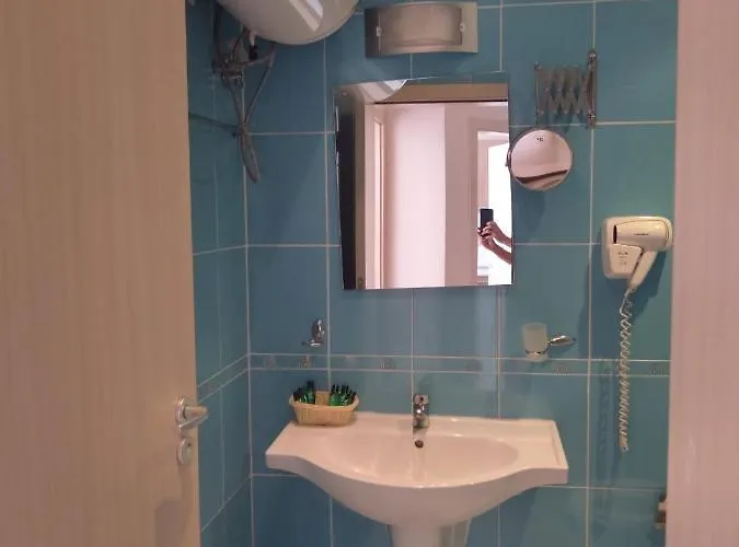 Four-bed In The Emberli. Lozenets